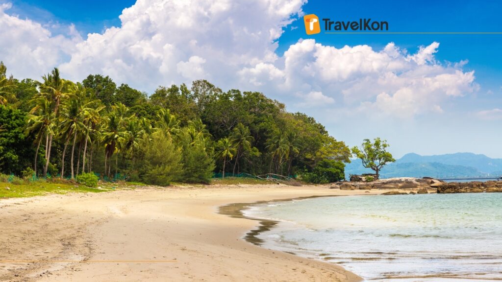 malaysia cheap place for australian