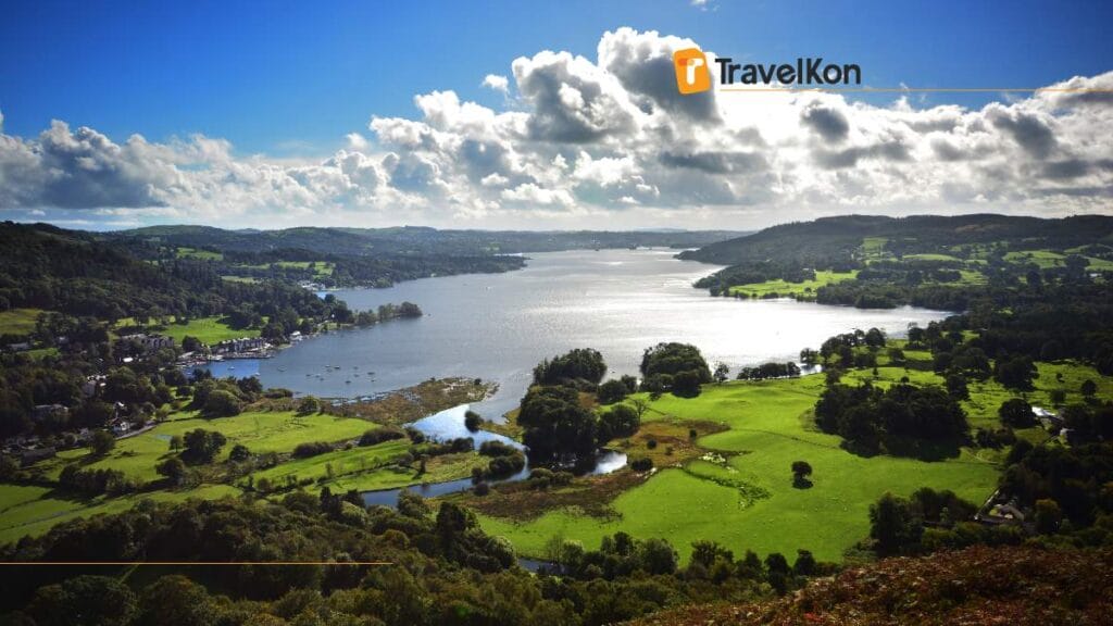 places to stay in windermere lake district​ UK